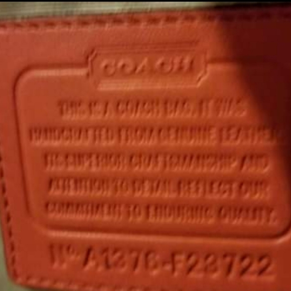 Coach purse - Picture 4 of 4